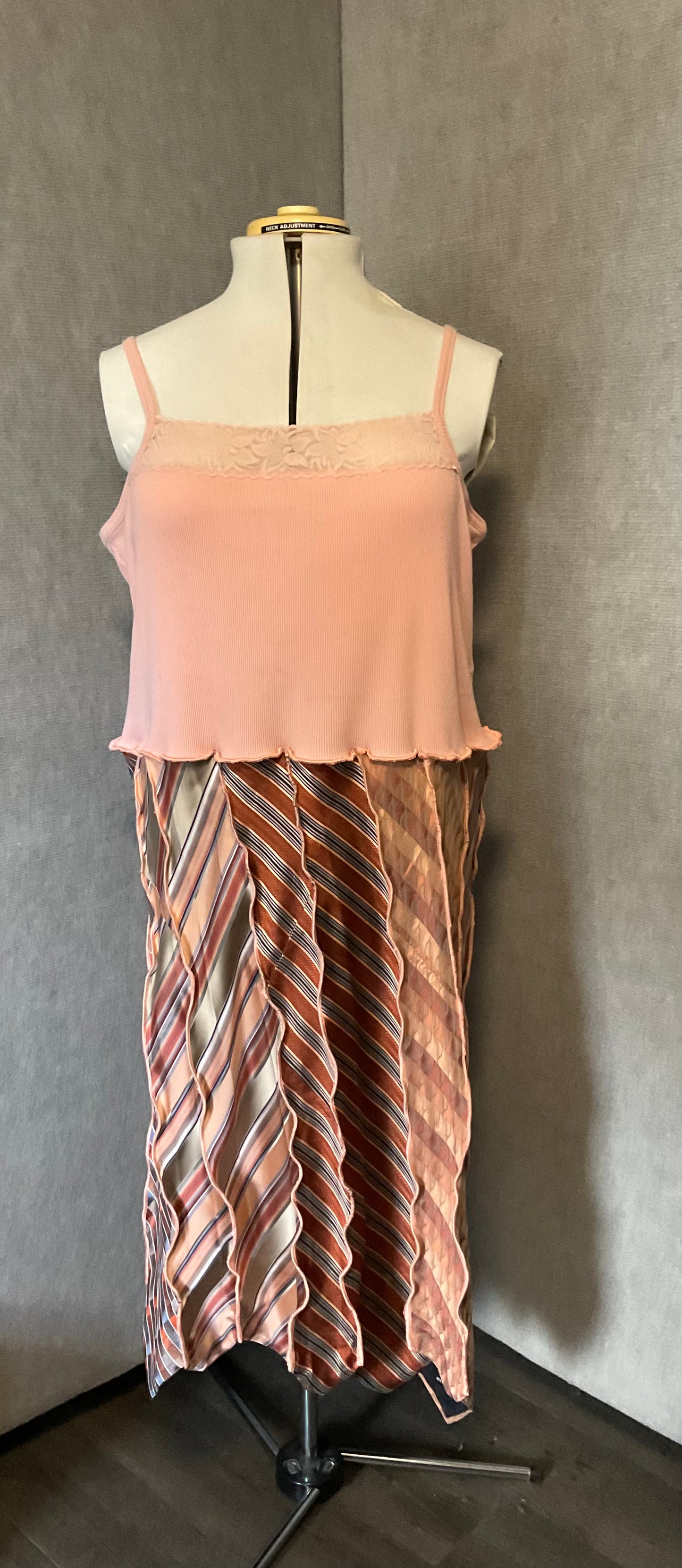 Peach, Tan & Navy Necktie Dress (2X)